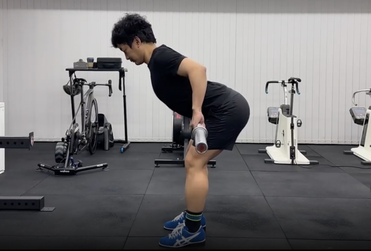 【筋トレ】ベントオーバーローイングのフォーム(動作)と鍛えられる筋肉と機能 オルカパーソナルトレーニングジム 名古屋栄校